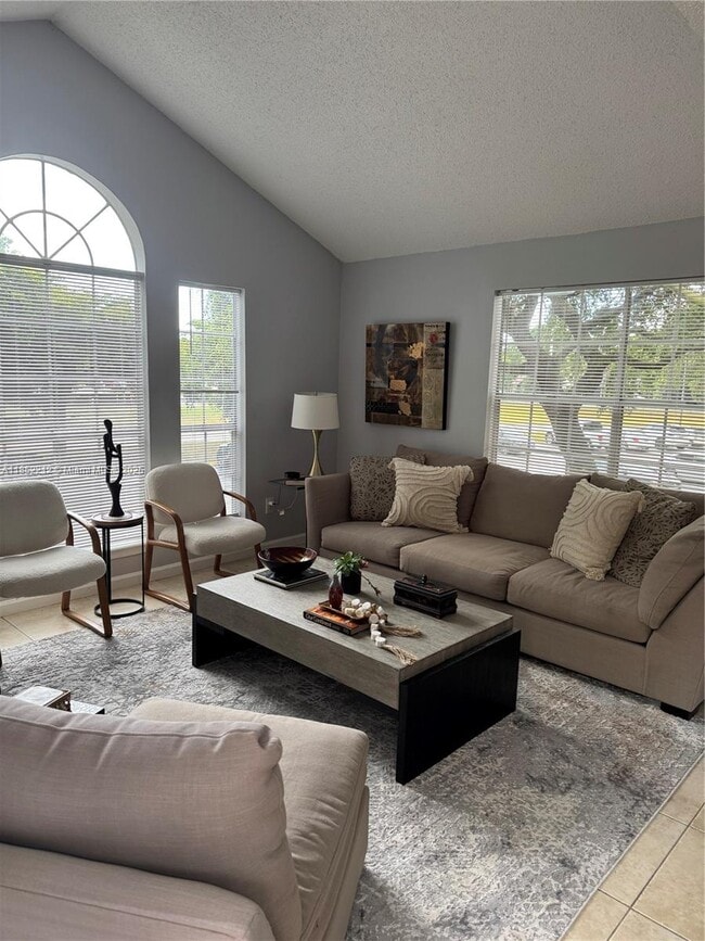 Photo - 1165 Crystal Way Unit B