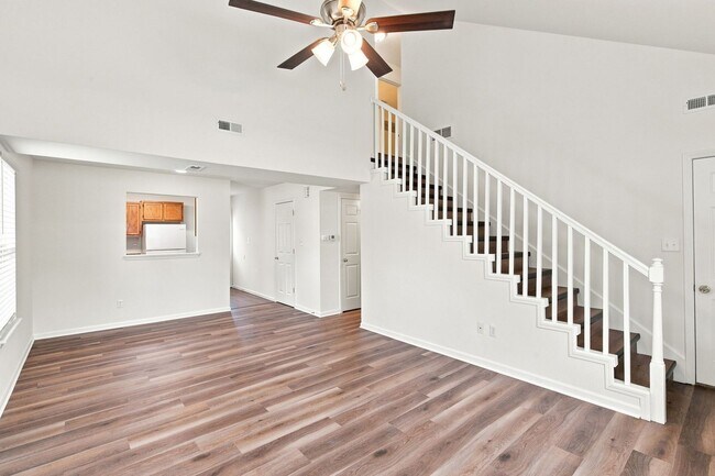 Photo - 3518-3520 Prescott Dr. Unidad 3518 Prescott Dr.