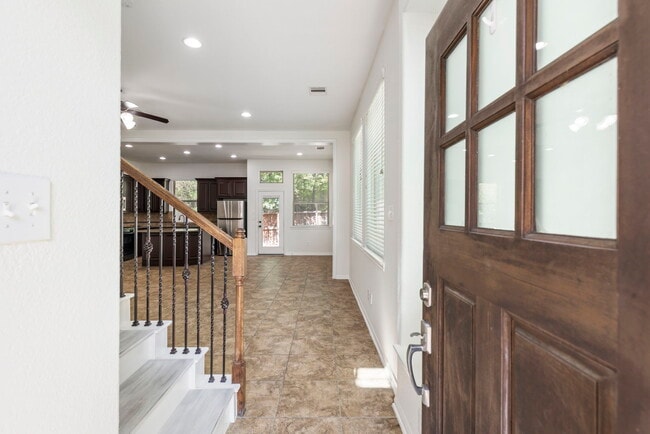 ¡Bienvenido a casa! - 14 Cheswood Manor Dr