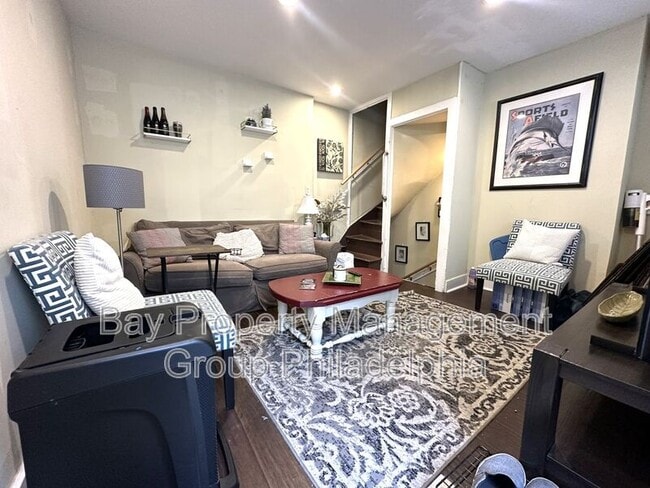 Photo - 1037 Crease St Unit C