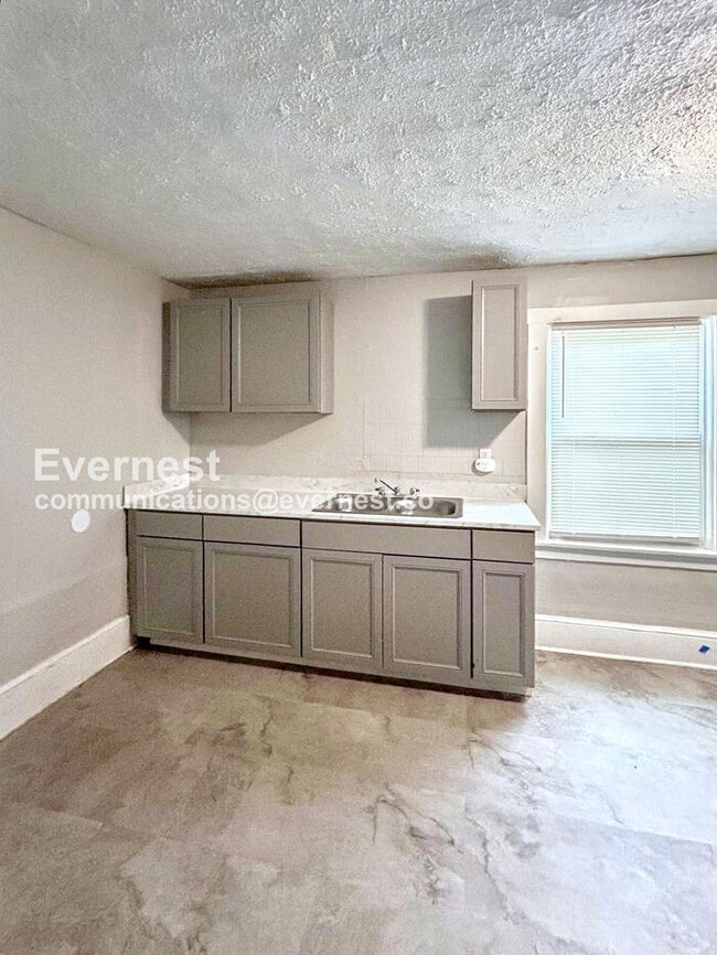 Photo - 12041 Belden Ave