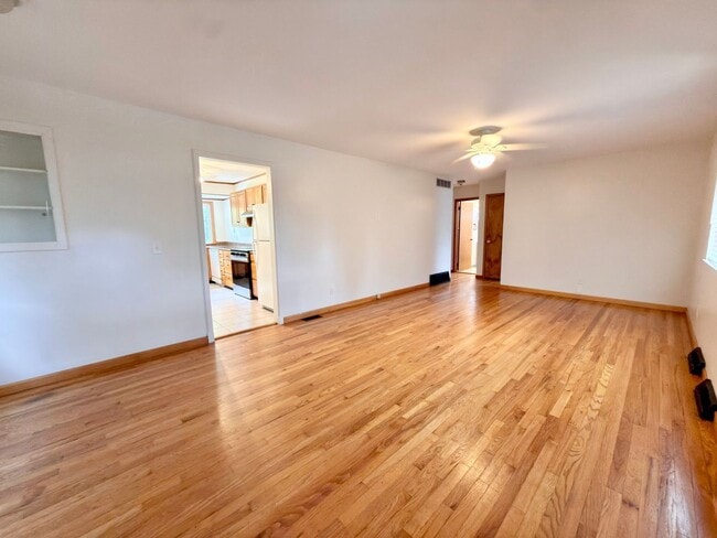 Photo - 7860 Sequoia Ct