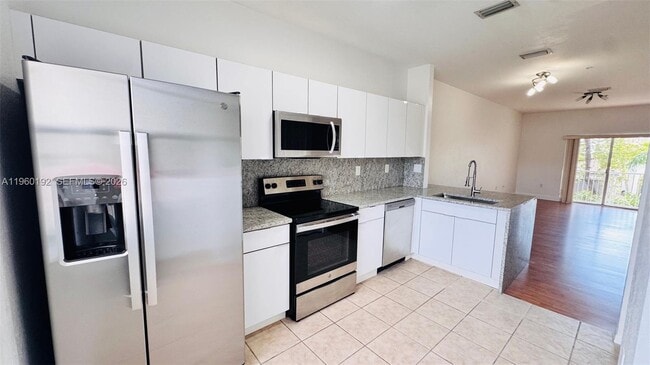 Photo - 5610 NW 114th Pl Unit 205