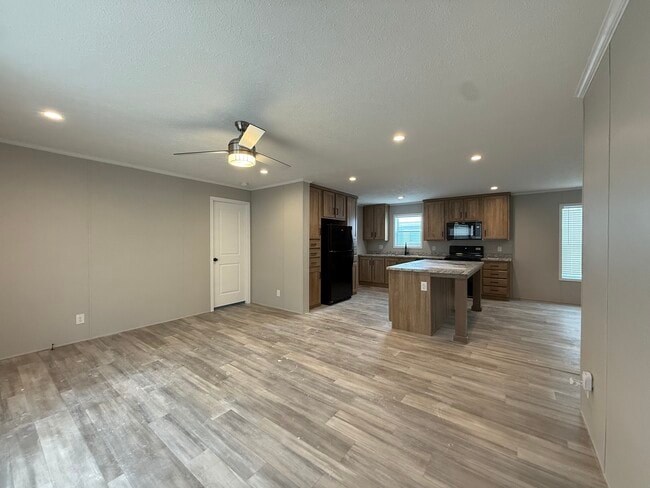 Photo - 29811 W Essex Ct