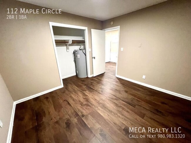 Photo - 112 Maple Cir