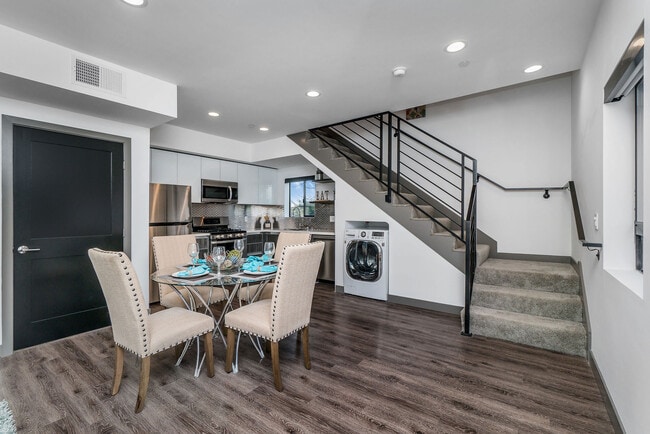 Alexandria 178 Townhomes LLC