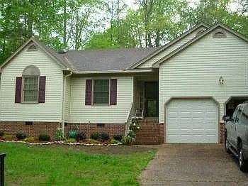 116 Wellington Cir