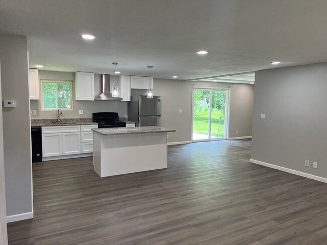 2543 Walford Dr