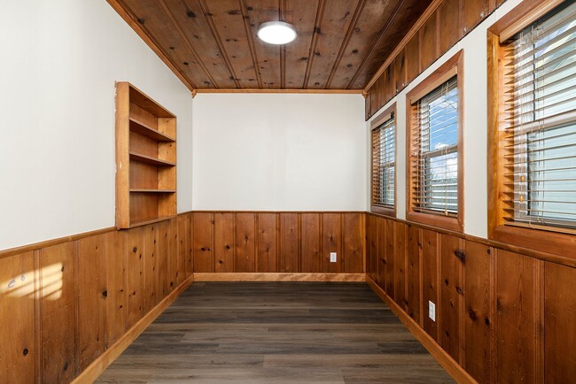 Photo - 3 bed / 1.5 Bath Home!