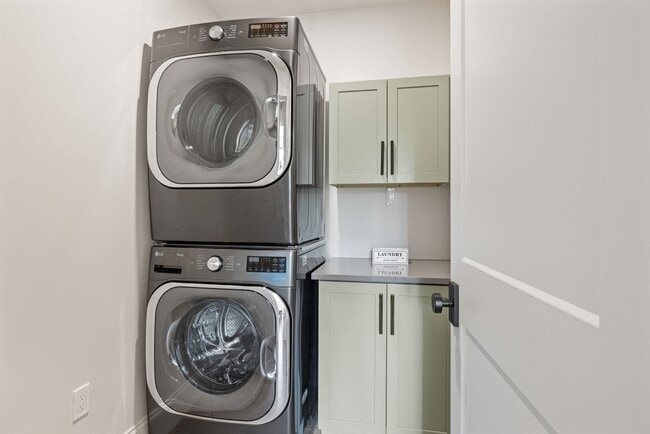 Photo - 70 Greystone Ln Unit 2