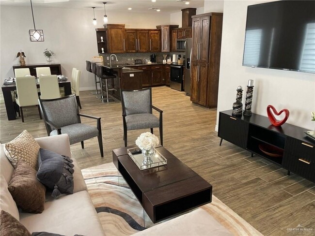 Photo - 5112 W Expy 83 Unit C