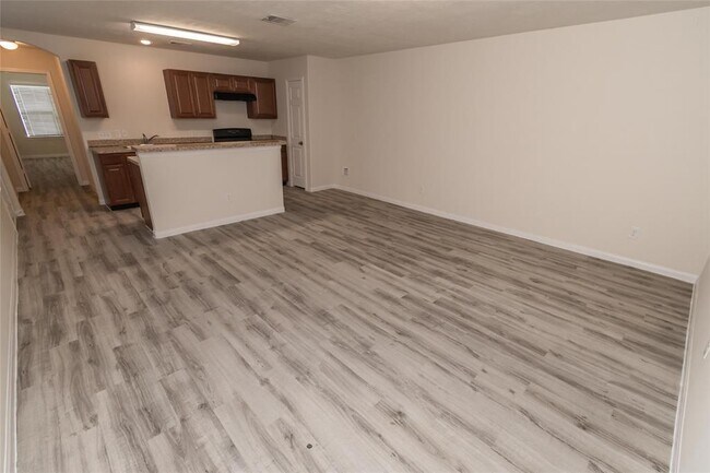 Photo - 2422 Sailors Way Unidad B