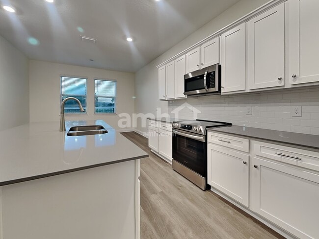 Photo - 1043 Grafton Ridge Dr