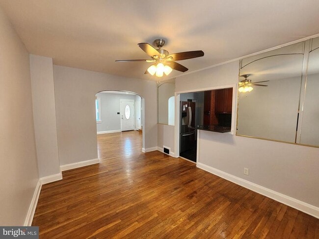 Photo - 1420 Winston Ave