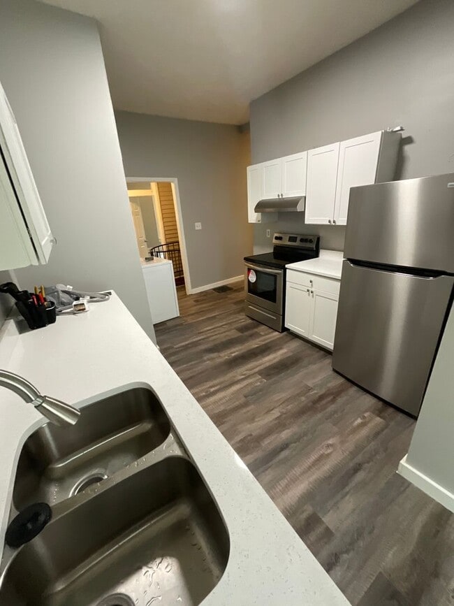 Photo - *August 2028* 5 Bedroom house 1 block off Kirkwood FULLY RENOVATED