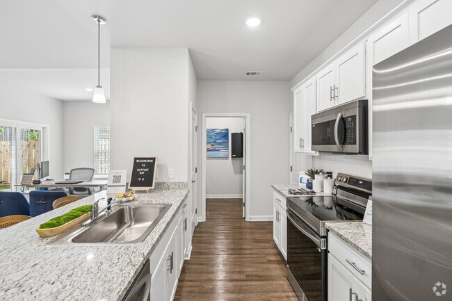 C2 - 3BR, 2BA - 1,455SF - Kitchen