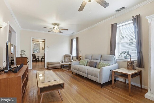 Photo - 1141 Ingleside Ave