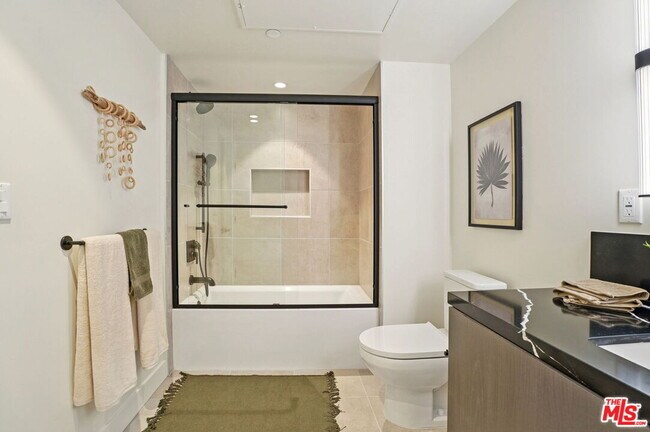 Photo - 1110 Spaulding Ave Unit PH3
