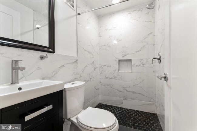 Photo - 721 N 40th St Unit 2
