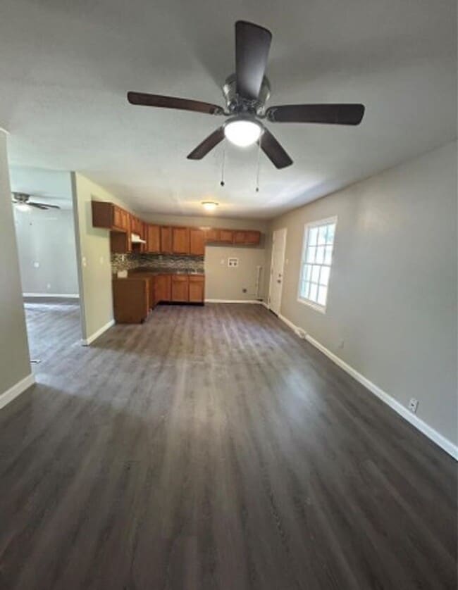 Photo - 6 Baldwin Ln