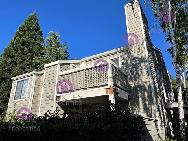 Building Photo - 132 Eastridge Dr Rental