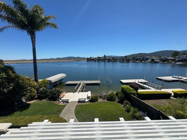 Photo - 138 Del Oro Lagoon