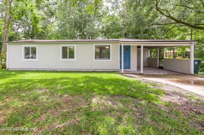 Photo - 7832 Newton Rd