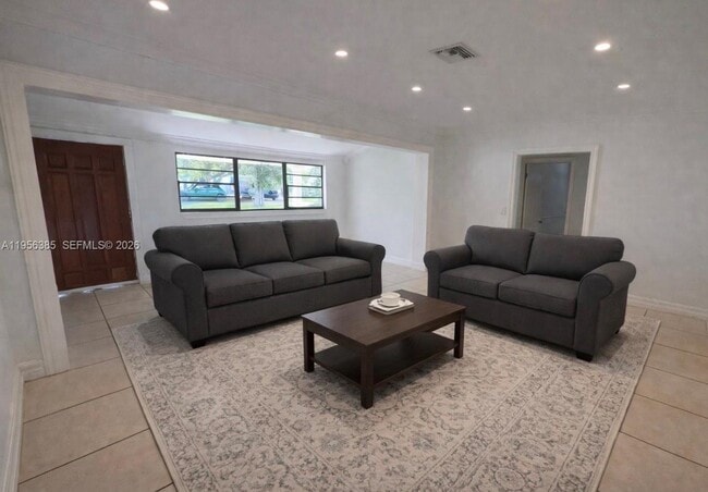 Photo - 3614 SW 58th Ave