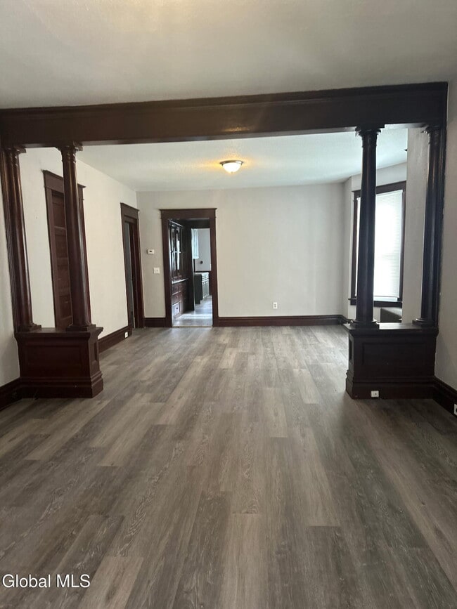 Building Photo - 312 5th Ave Unit 1