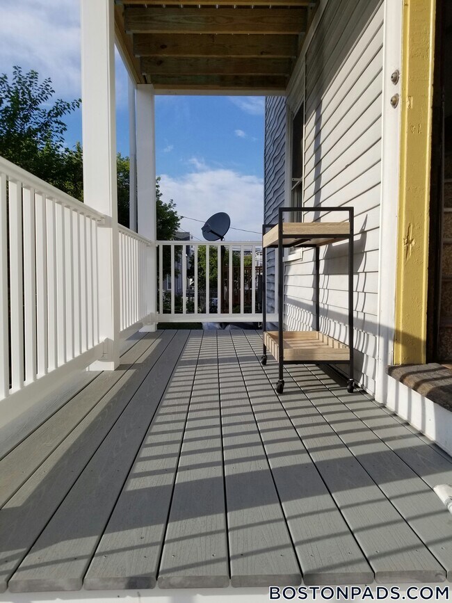 Photo - 55 Etna St Unit 1