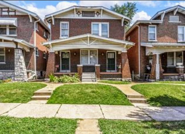 Photo - 5048 Louisiana Ave Townhome