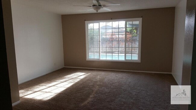 Photo - 1696 Pico Ave