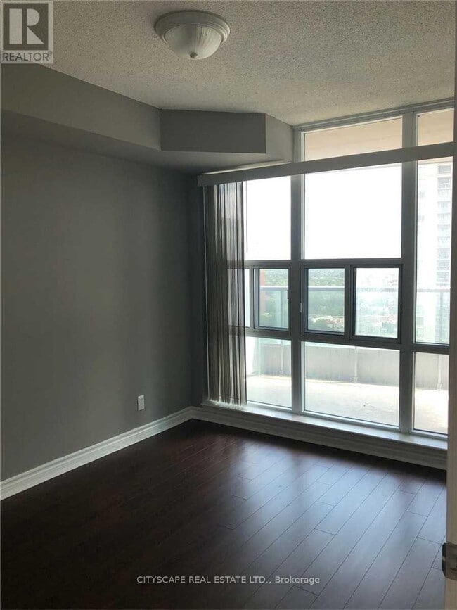 Photo - 33 Elm Dr W Unit 1502