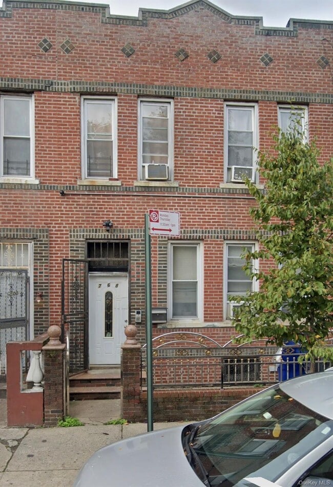 Building Photo - 768 Hendrix St