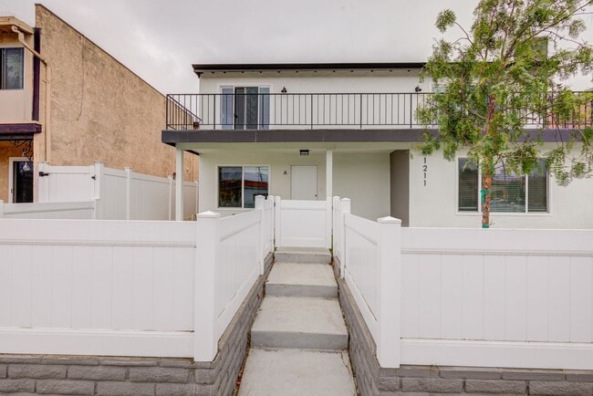 Building Photo - 1211 Beryl St Unit C Rental