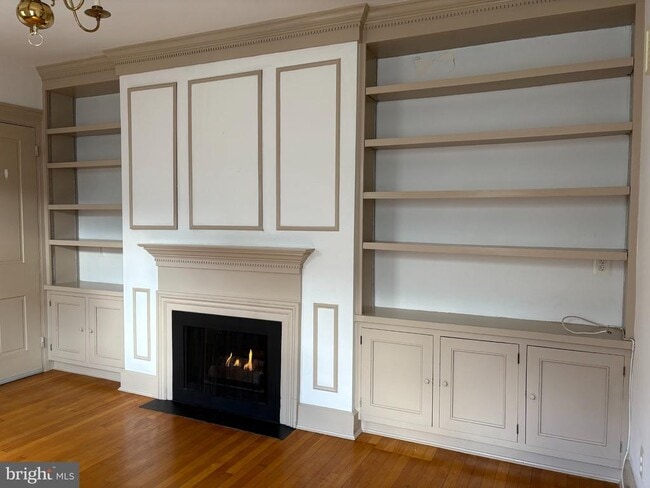 Photo - 812 Prince St