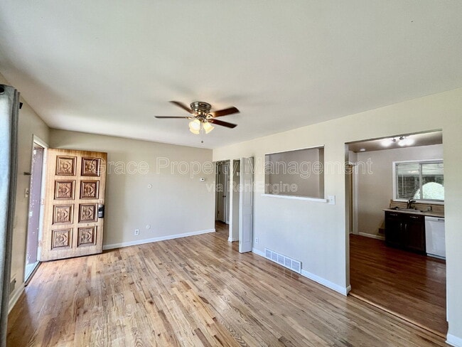 Photo - 10758 Ogden St