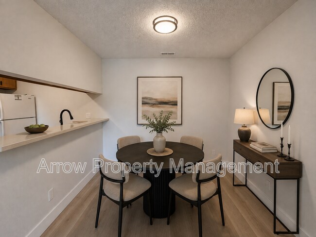 Photo - 2350 N 44th St Unit 11