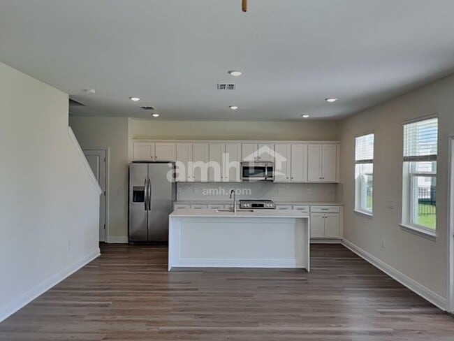 Photo - 1887 Crooked Crk St