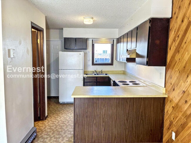 Photo - 3005 Ross Dr