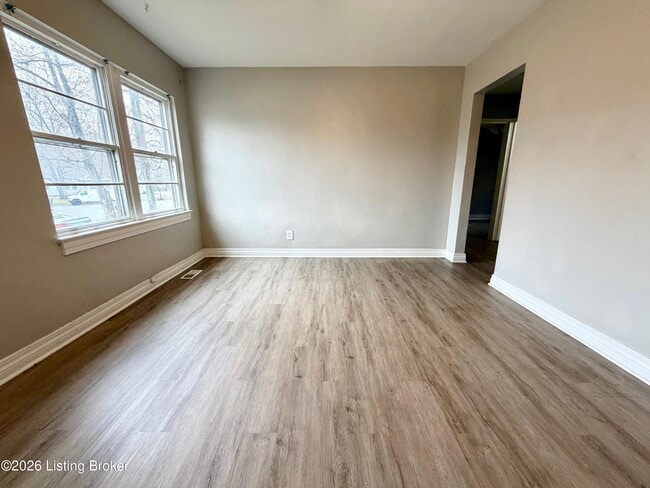 Photo - 6509 Evangeline Ave