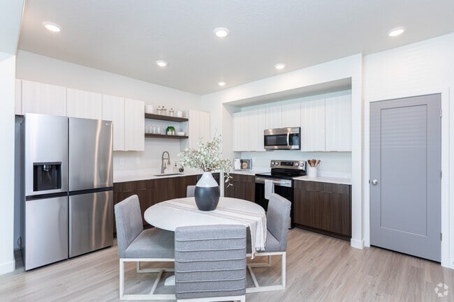 3BR, 2BA - 1,944SF - Kitchen - Rise Townhomes