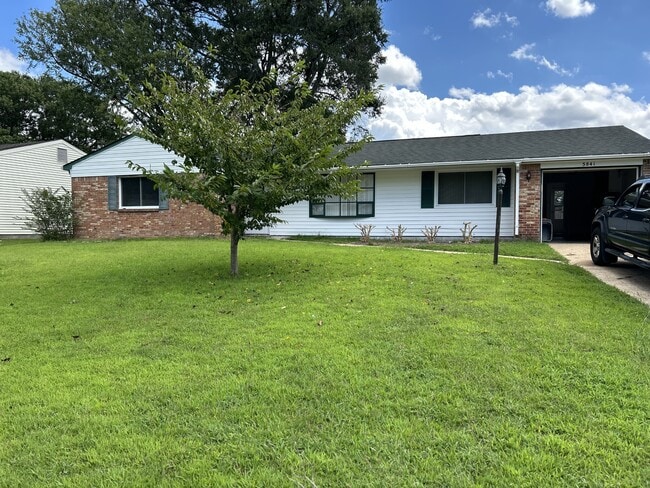 Building Photo - 3841 Forrester Ln Rental
