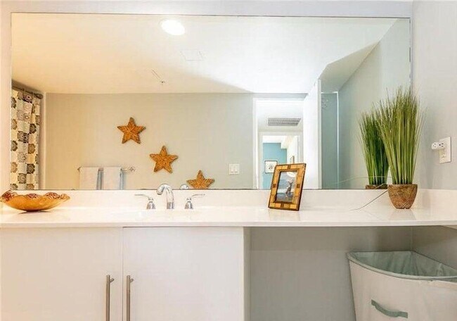 Photo - 3000 S Ocean Dr Unidad 822