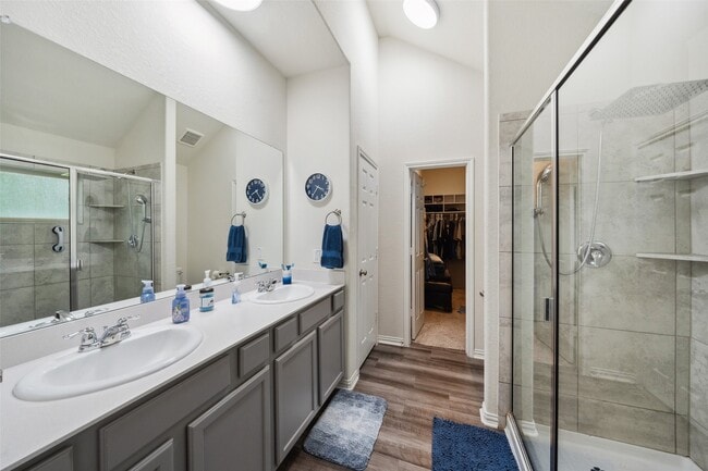 Photo - 257 N Lynx Trail