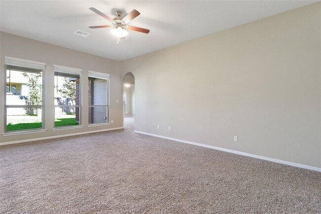 Photo - 205 Scenic Hills Cir