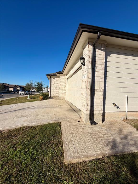 Photo - 314 Addison Pl