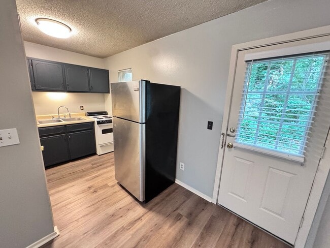 Photo - 1309 Access Rd