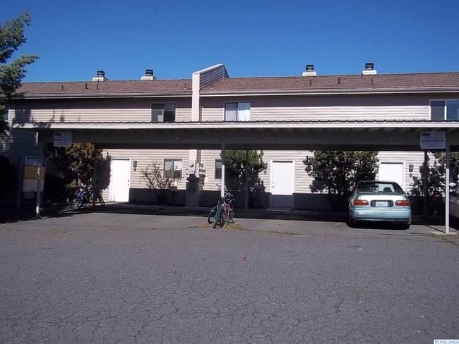 Photo - 2005 NE Terre View Dr Unit A3