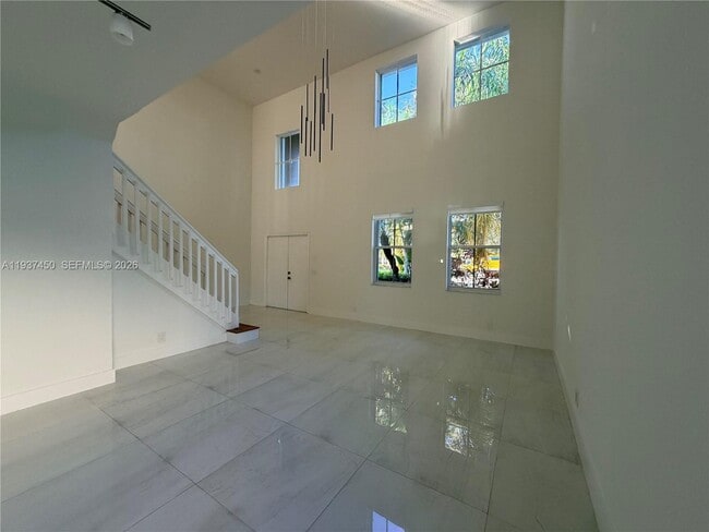 Photo - 1570 Elm Grove Rd